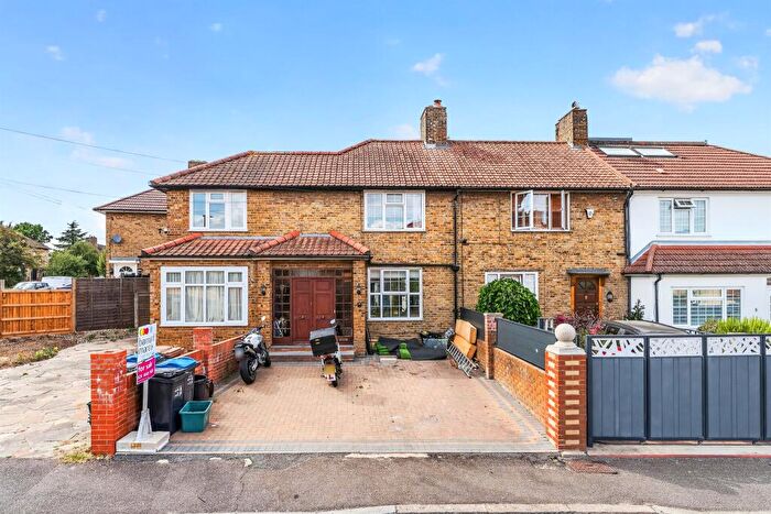 End Of Terrace House For Sale In Lessness Road, Morden, SM4