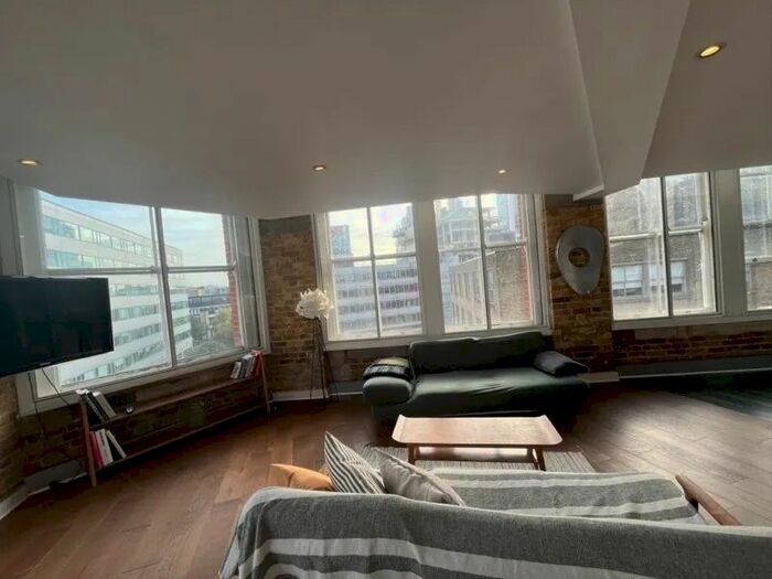 2 Bedroom Flat To Rent In Leonard Avenue, Shoreditch, EC2A