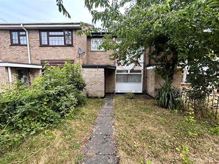 3 Bedroom Terraced House To Rent In Balisfire Grove, Beaumont Leys, Leicester, LE4