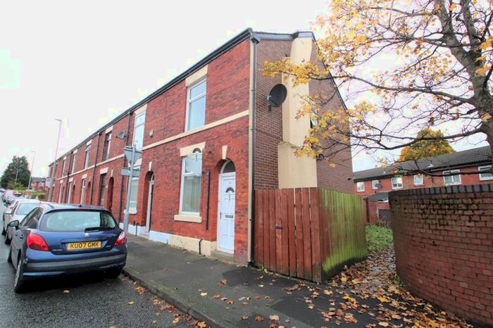 2 Bedroom Terraced House To Rent In Bury Old Road, Heywood OL10