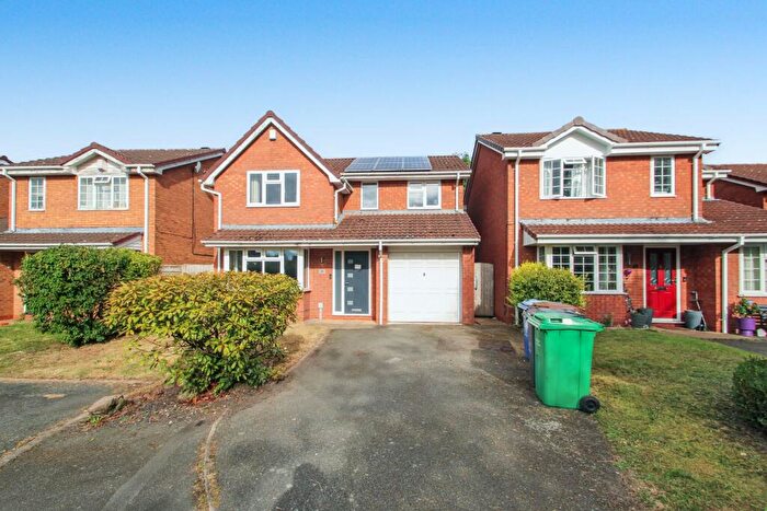 4 Bedroom Detached House For Sale In Skylark Close, Uttoxeter, ST14