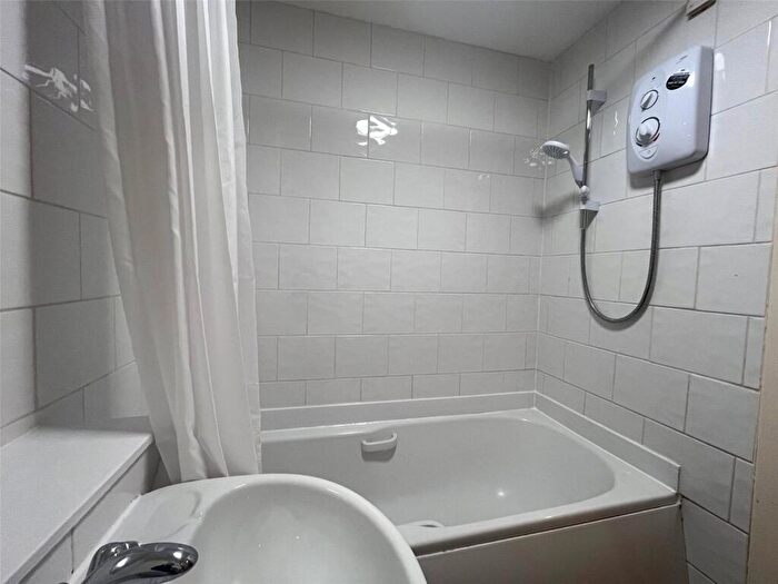 1 Bedroom Flat To Rent In New Bells Court, Edinburgh, City Of Edinburgh, EH6