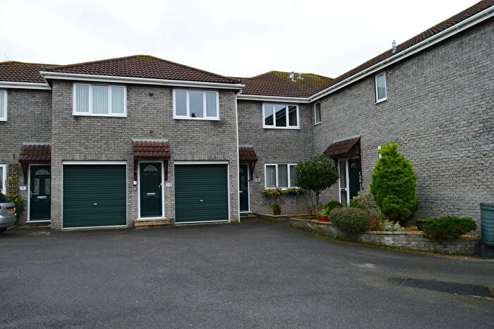 1 Bedroom Flat To Rent In Lower Kewstoke Road, Worle, Weston-super-Mare, BS22