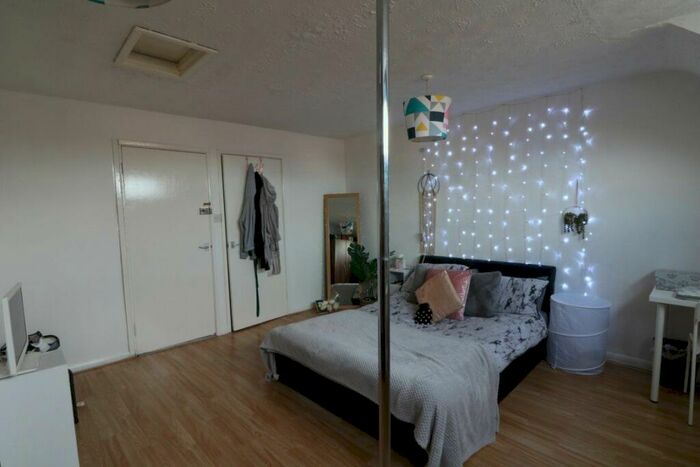 4 Bedroom Property To Rent In Student Lettings -, DE1