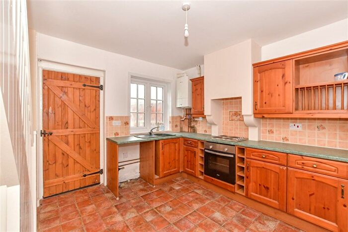 2 Bedroom Terraced House For Sale In Grosvenor Road, Kennington, Ashford, Kent, TN24