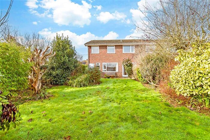 4 Bedroom Semi-Detached House For Sale In North End Road, Yapton, Arundel, West Sussex, BN18