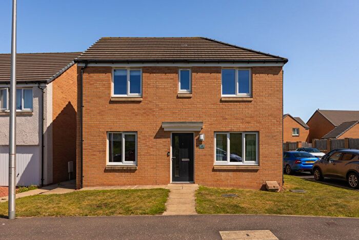 4 Bedroom Villa For Sale In Tobias Street, Edinburgh, EH16