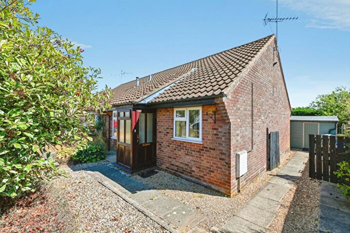 2 Bedroom Semi-Detached Bungalow For Sale In Warren Avenue, Fakenham, NR21