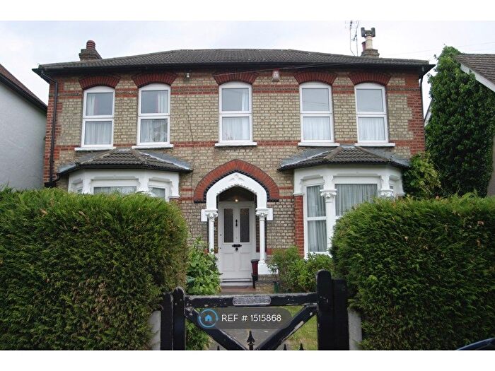 3 Bedroom Maisonette To Rent In Upton Road South, Bexley, DA5