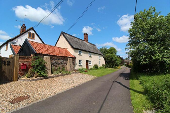 3 Bedroom Detached House For Sale In Aldridge Lane, Fornham All Saints, Bury St. Edmunds, IP28