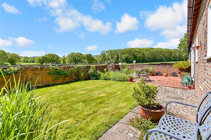 3 Bedroom Semi-Detached House For Sale In Gainsborough Lane, Polegate, East Sussex, BN26