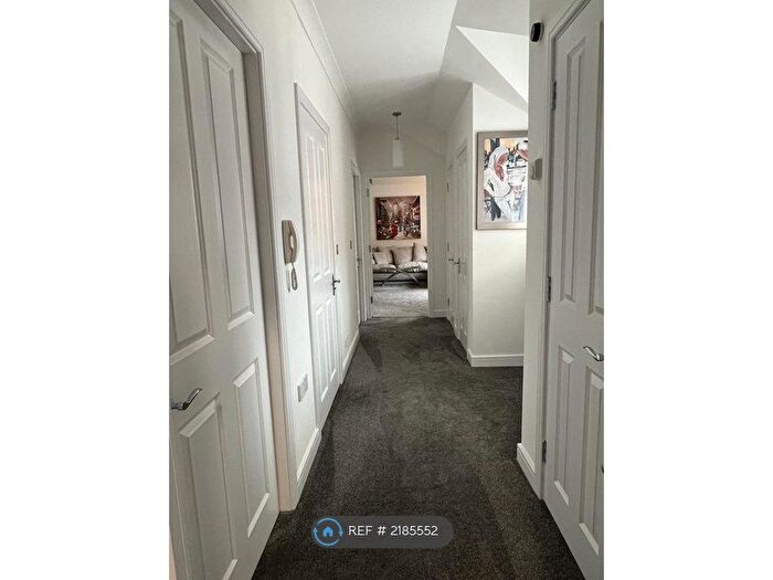 2 Bedroom Flat To Rent In Bonhay Road, Exeter, EX4