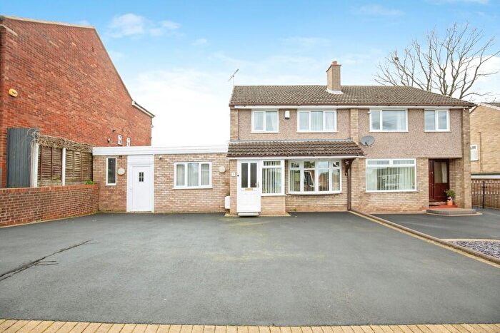 4 Bedroom Semi Detached House For Sale In St Edithas Road, Polesworth, B78