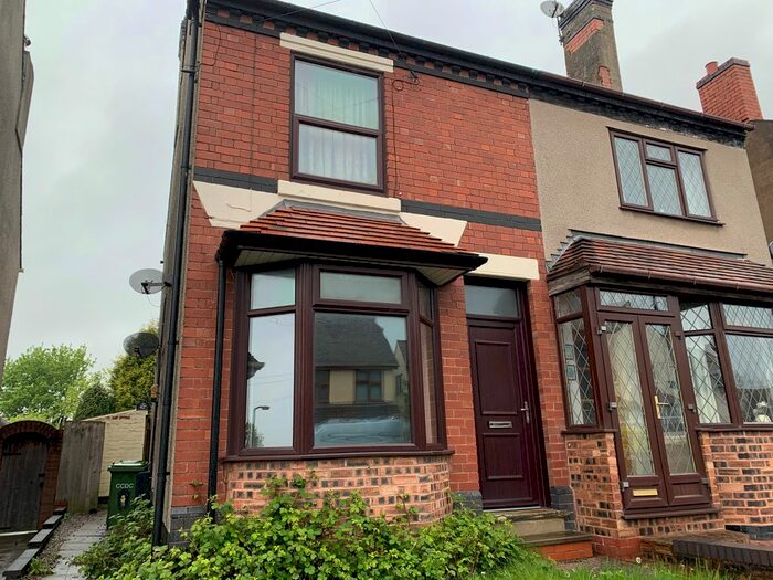 1 Bedroom Flat To Rent In Dartmouth Road, Cannock, WS11
