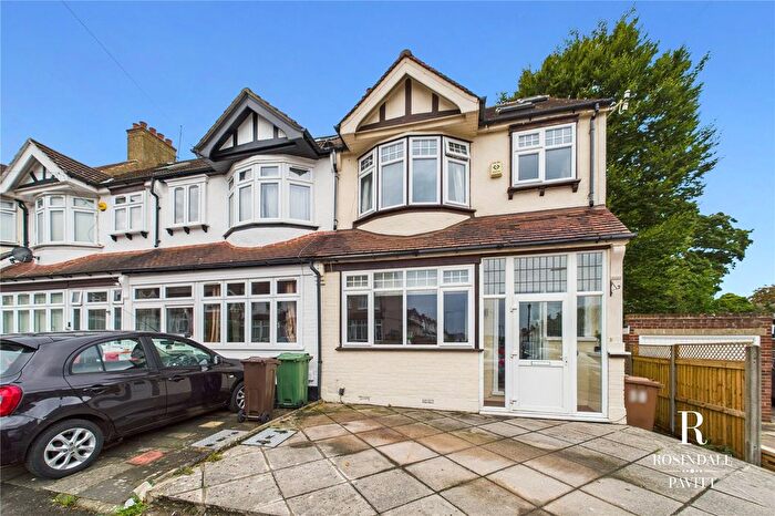 3 Bedroom End Terrace House For Sale In Cowper Gardens, Wallington, SM6
