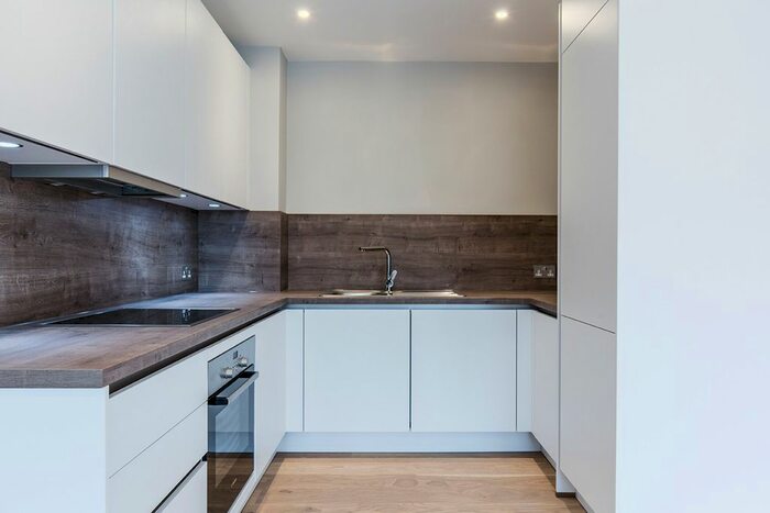 1 Bedroom Flat To Rent In Station Road, Sidcup, DA15