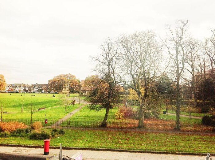 1 Bedroom Flat To Rent In High Road, London, N22