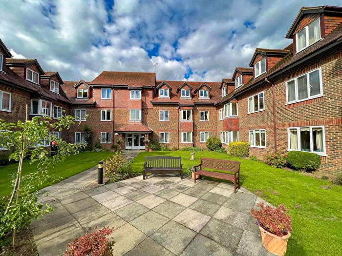 2 Bedroom Flat For Sale In Portland Road, Forest Lodge Portland Road, RH19