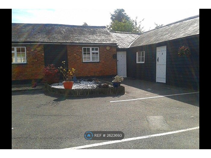 1 Bedroom Bungalow To Rent In Ackroyd Close, Milton Keynes, MK3