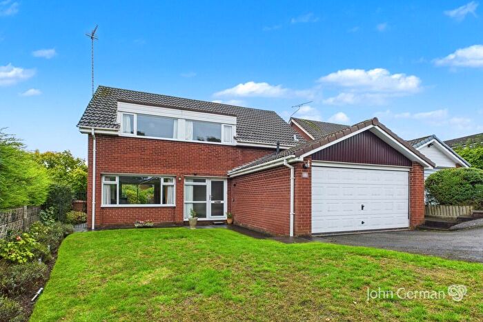 4 Bedroom Detached House For Sale In Village Gardens, Stafford, ST17