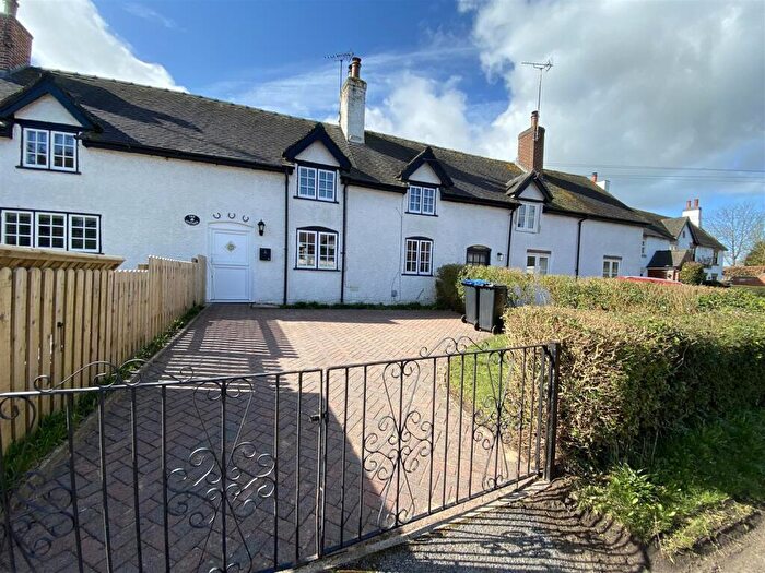 2 Bedroom Cottage For Sale In The Cottage, Ednaston, Ashbourne, DE6