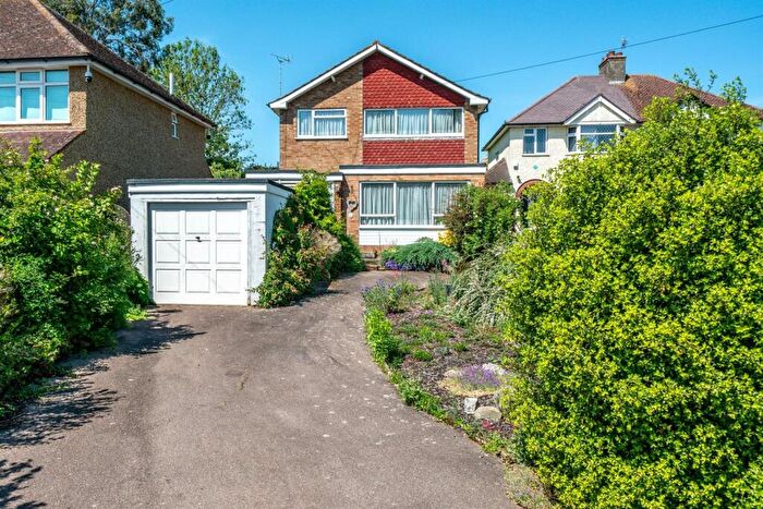 3 Bedroom Detached House For Sale In St. Annes Road, London Colney, St. Albans, AL2