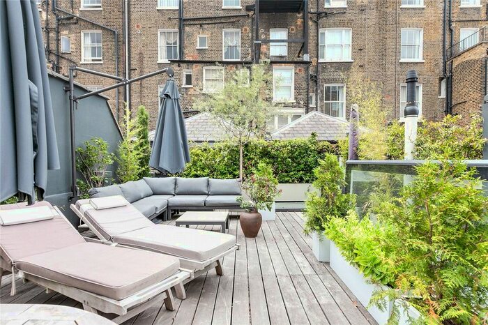 4 Bedroom Property To Rent In Cornwall Mews South, South Kensington, SW7