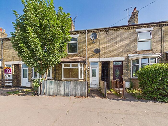 3 Bedroom Terraced House For Sale In Bishops Road, Peterborough, PE1