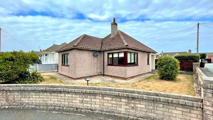 2 Bedroom Detached Bungalow For Sale In Gwynant Court, Llandudno, LL30