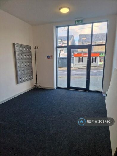 2 Bedroom Flat To Rent In Drake Street, Rochdale, OL16