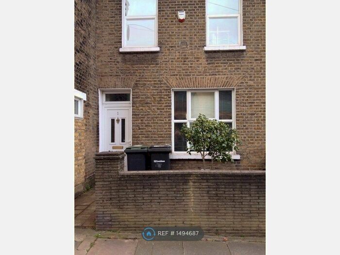 2 Bedroom Terraced House To Rent In Thornford Road, London, SE13