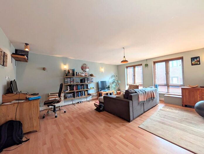 1 Bedroom Apartment To Rent In Northwood Street, Birmingham, B3