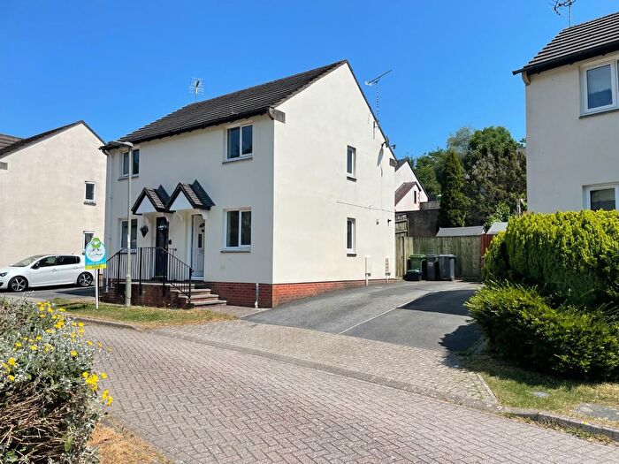 2 Bedroom Semi-detached House To Rent In Primrose Avenue, Whiddon Valley, Barnstaple, EX32