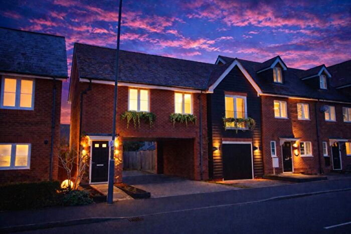 2 Bedroom Semi-Detached House To Rent In Russet Street, Aylesbury, HP18