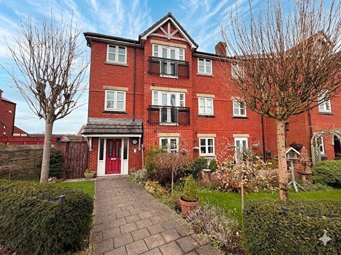 2 Bedroom Flat To Rent In Bolton Road, Aspull, Wigan, Greater Manchester, WN2