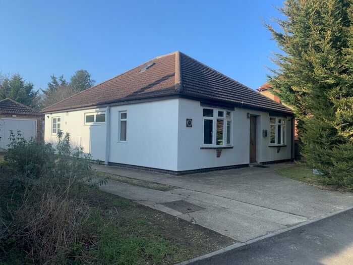 3 Bedroom Detached Bungalow To Rent In Doughty Street, Stamford, PE9