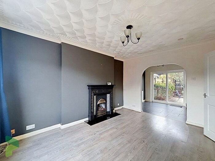 3 Bedroom Semi-Detached House For Sale In Crosby Close, Darwen, BB3