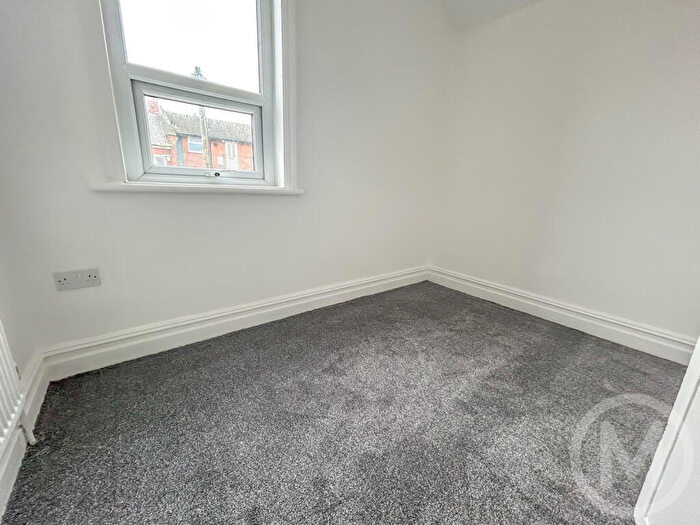 3 Bedroom Terraced House For Sale In Manchester Road, Blackpool, FY3
