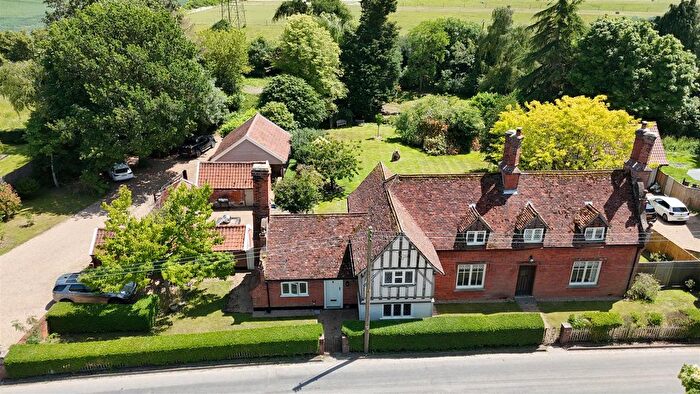 4 Bedroom Detached House For Sale In Manor Farm, Duke Street, Hintlesham, IP8