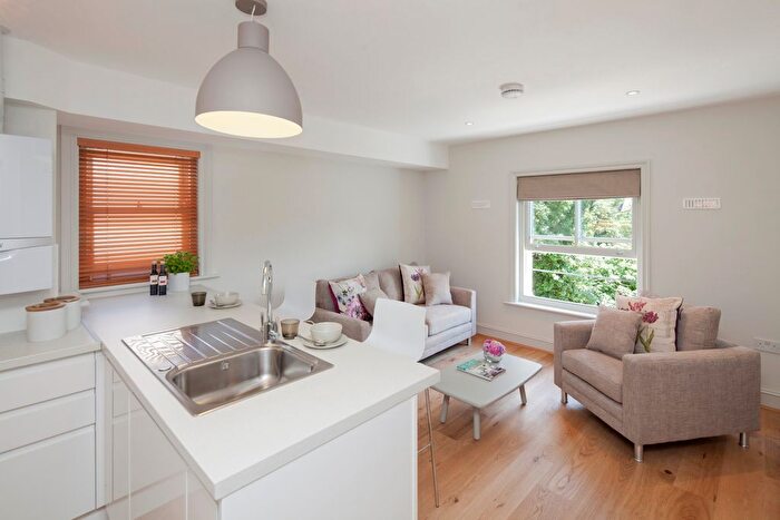 1 Bedroom Flat To Rent In Wandsworth Bridge Road, London, SW6