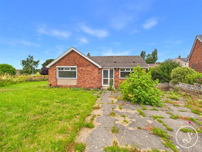2 Bedroom Detached Bungalow For Sale In Templegate Close, Leeds, LS15