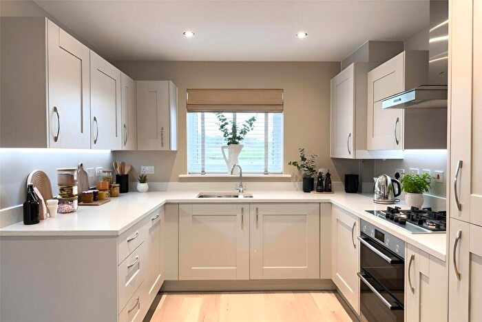 4 Bedroom Semi-Detached House For Sale In Pinhoe, Exeter, EX4