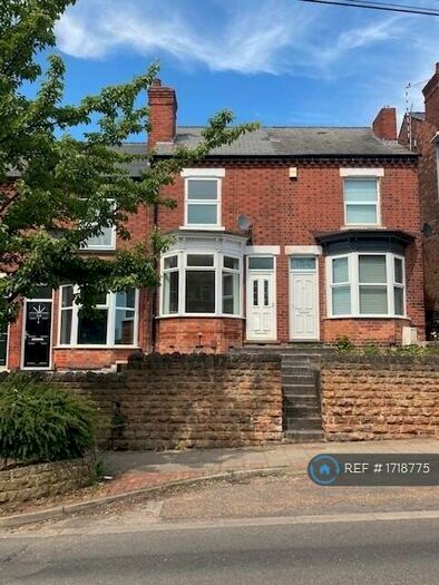 2 Bedroom Terraced House To Rent In St. Albans Road, Nottingham, NG5