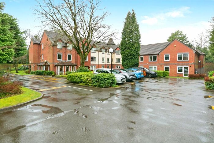 2 Bedroom Flat For Sale In Grange Road, Solihull, West Midlands, B91