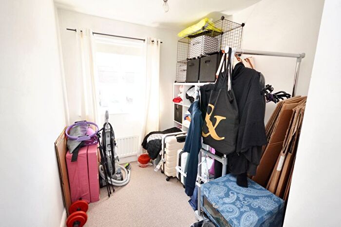 2 Bedroom Flat For Sale In Clive Gardens, Alnwick, NE66