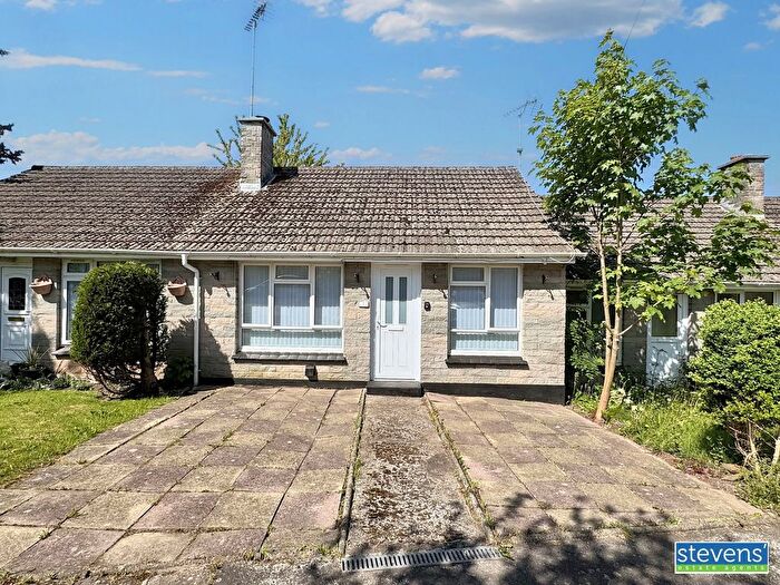 1 Bedroom Bungalow For Sale In Gowmans Terrace, North Tawton, Devon, EX20