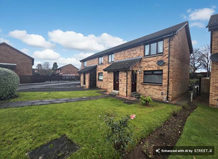 2 Bedroom Flat For Sale In Loom Road, Kirkcaldy, KY2