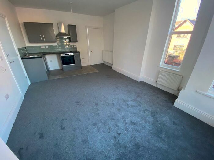 1 Bedroom Apartment To Rent In Drummond Road, Ilkeston, DE7