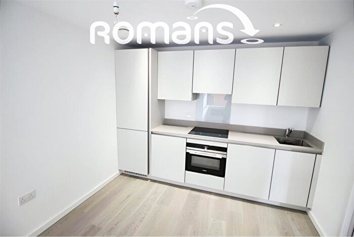 1 Bedroom Flat To Rent In St. Clement Street, Winchester, Hampshire, SO23