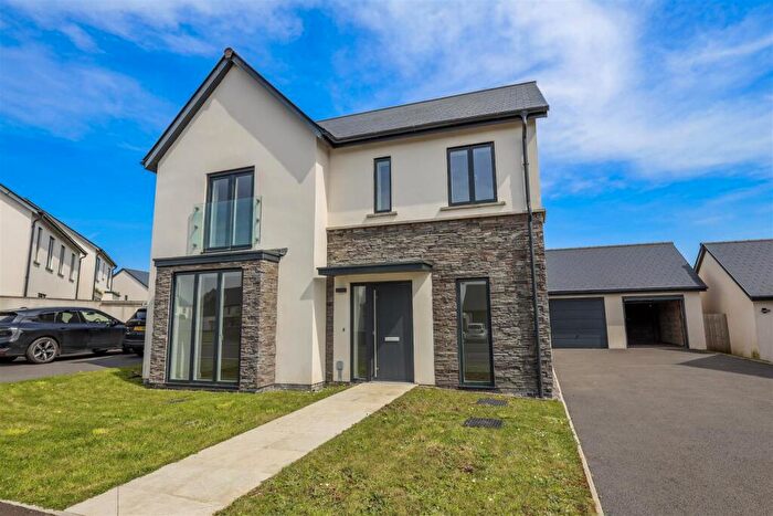 4 Bedroom Detached House For Sale In Cottrell Gardens Bonvilston, Vale Of Glamorgan, CF5